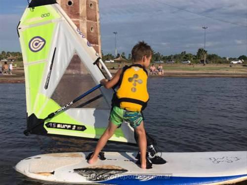 Windsurf en Miramar Córdoba