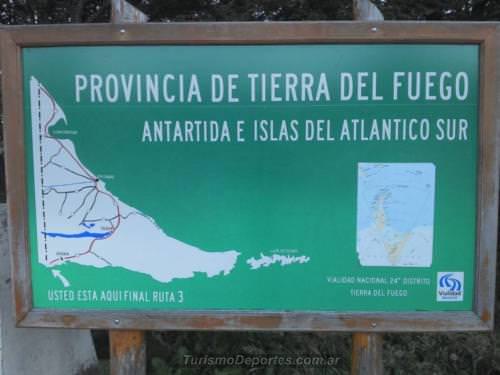 Cartel al final de la ruta 3