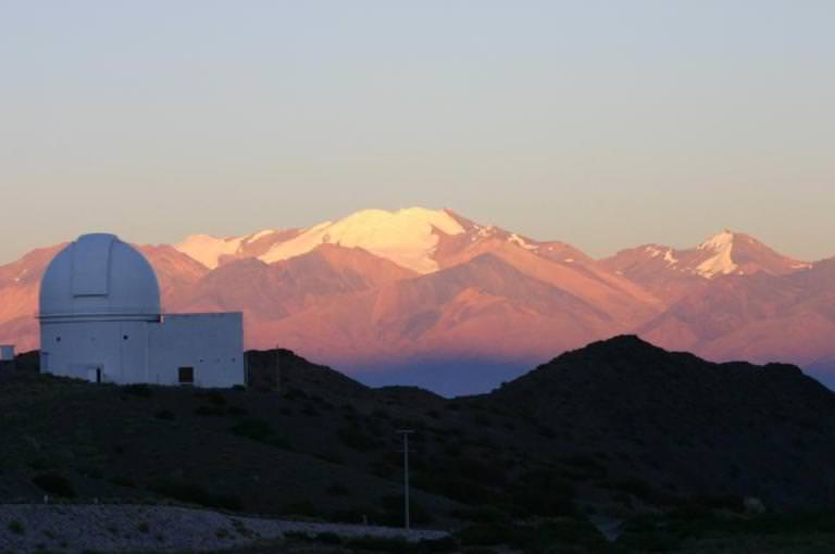 Observatorio astronomico en el Parque Nacional El leoncito San Juan