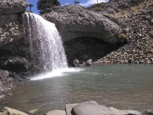 Circuito de Cascadas del agrio en Caviahue Neuquen