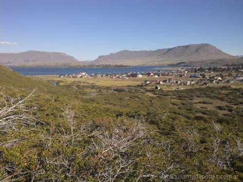 Lago agrio en Caviahue Neuquen