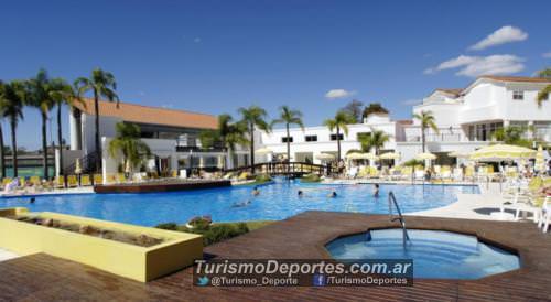 Termas de rio hondo pileta los pinos